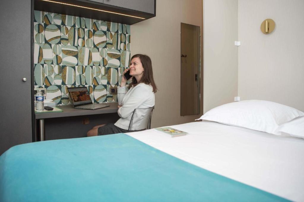 Logis Hotel Restaurant Auberge De La Selune Ducey-Les Cheris Room photo